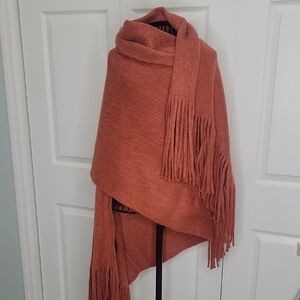 Anthropologie Cozy Rust Blanket Fringe Shawl